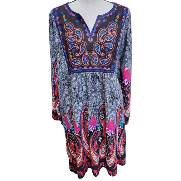 White Mark Embroidered Sweater Dress Size 1X Boho Artsy - Picture 1 of 8